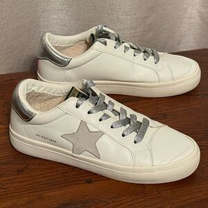 Vintage Havana Lucy Star Lace Up  White Pebbled/Grey Sneakers Womens 9 EUC